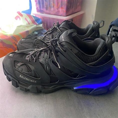 balenciaga track led